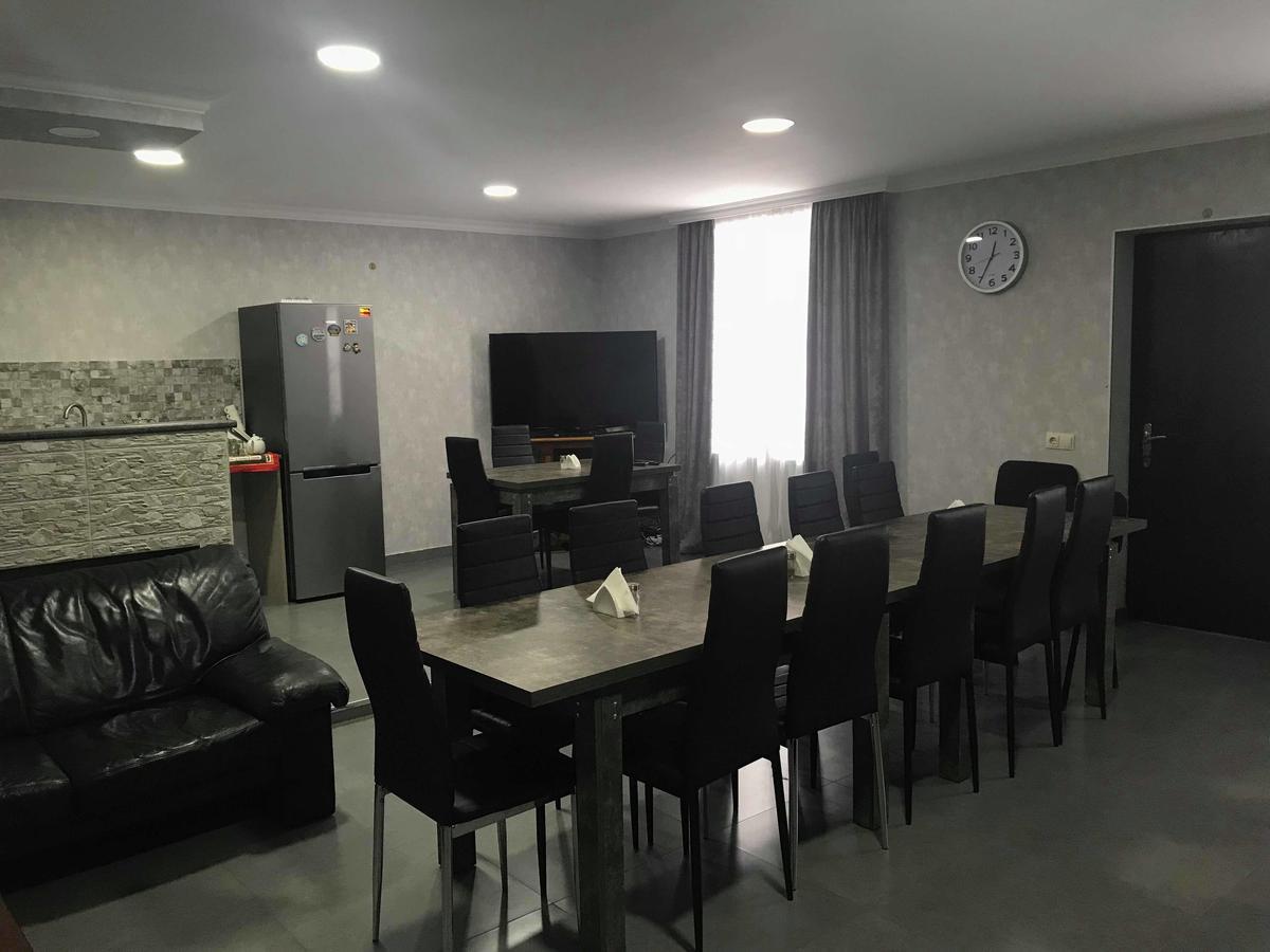 Guesthouse Ori Beli In Mestia Dış mekan fotoğraf